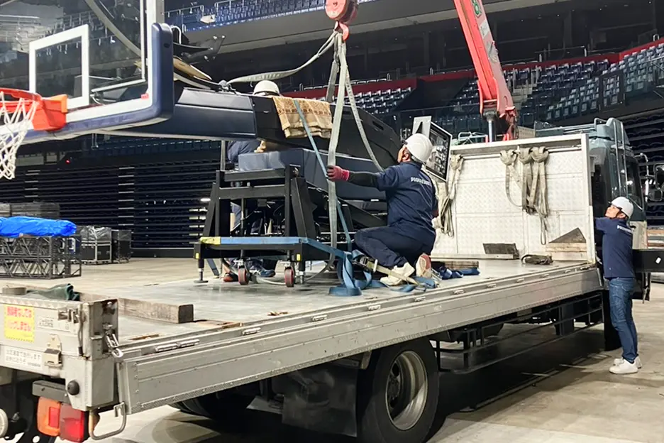 イベント輸送の仕事風景