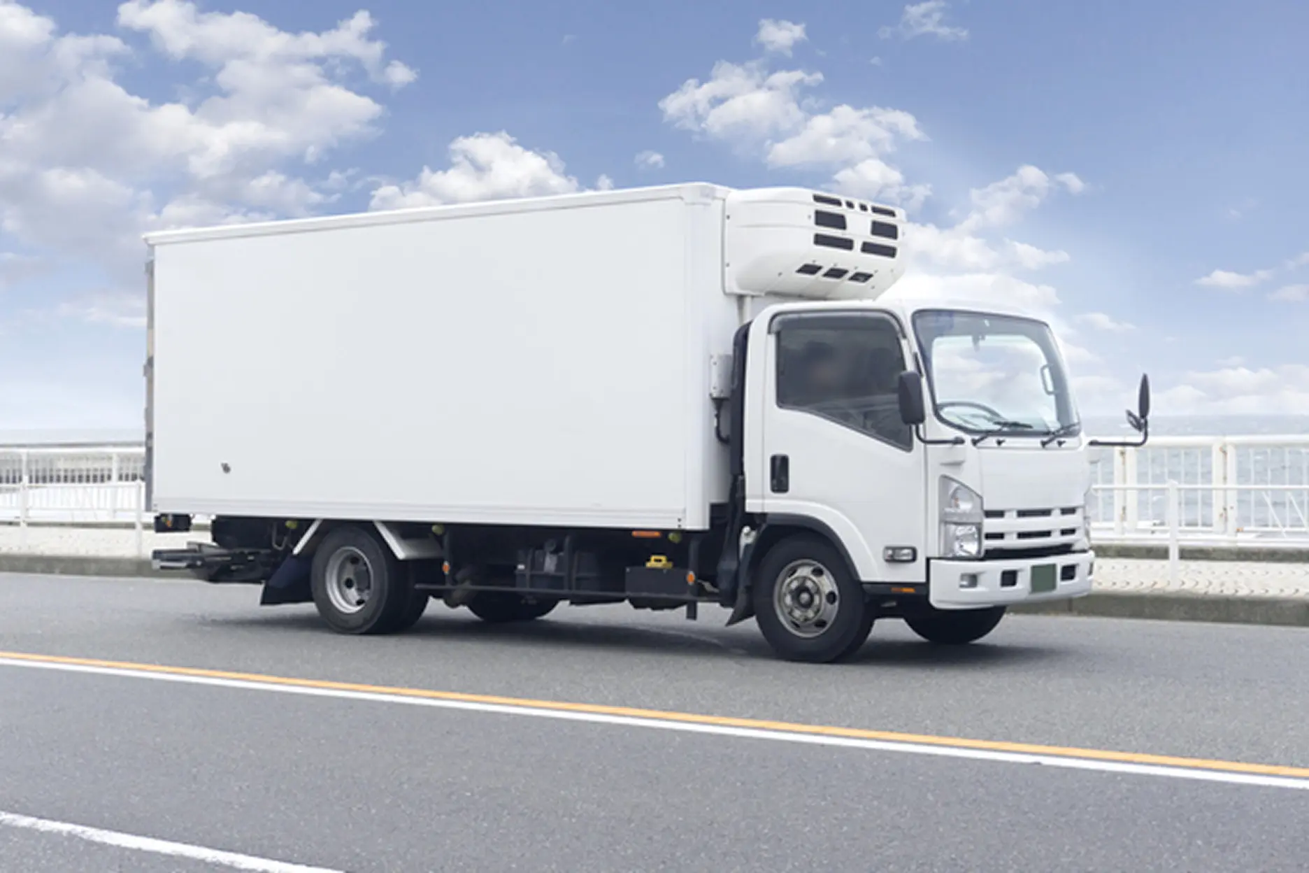 食品輸送の仕事風景